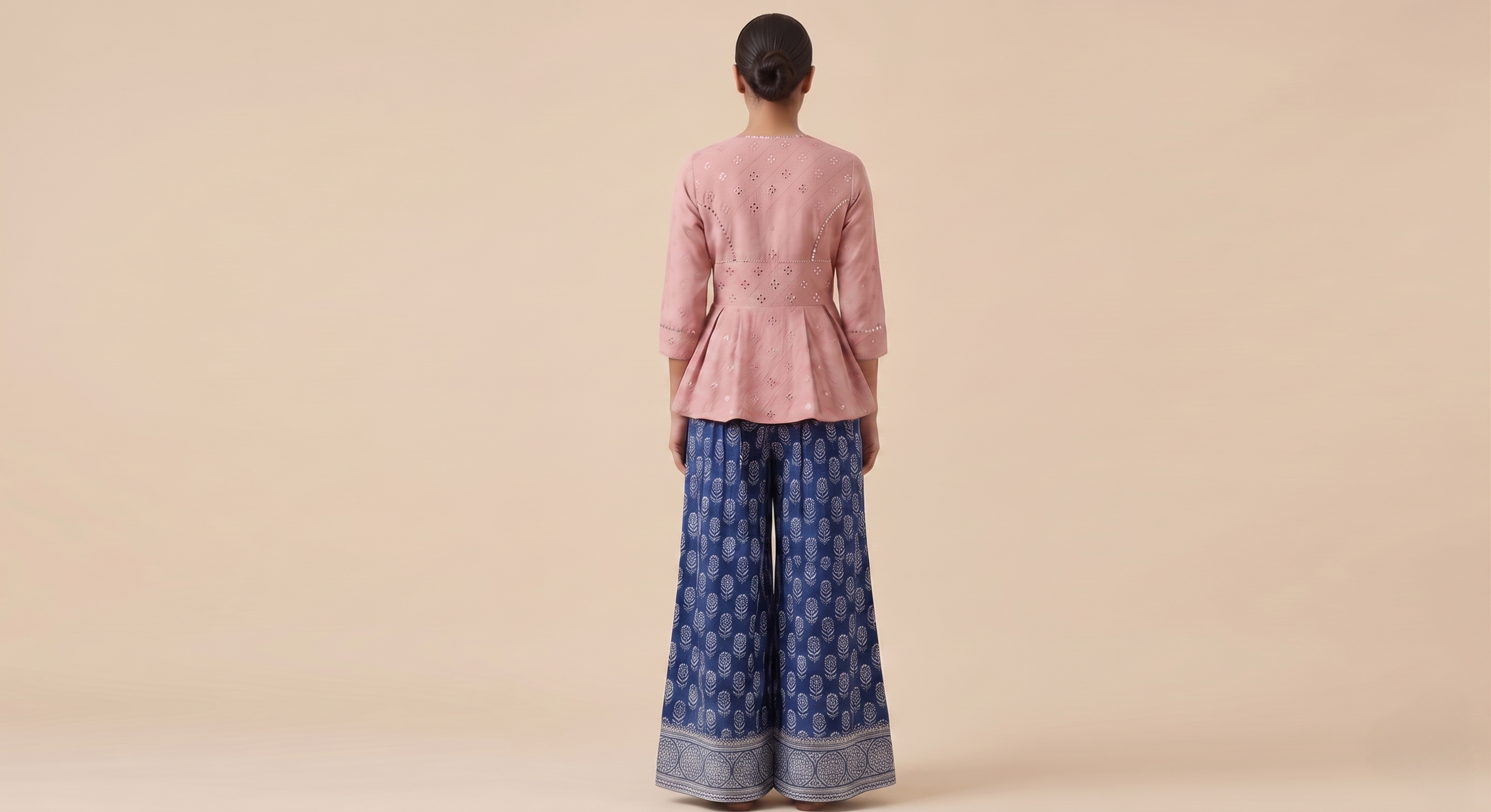 The Jaipuri Rose Geometric Peplum Farshi Set